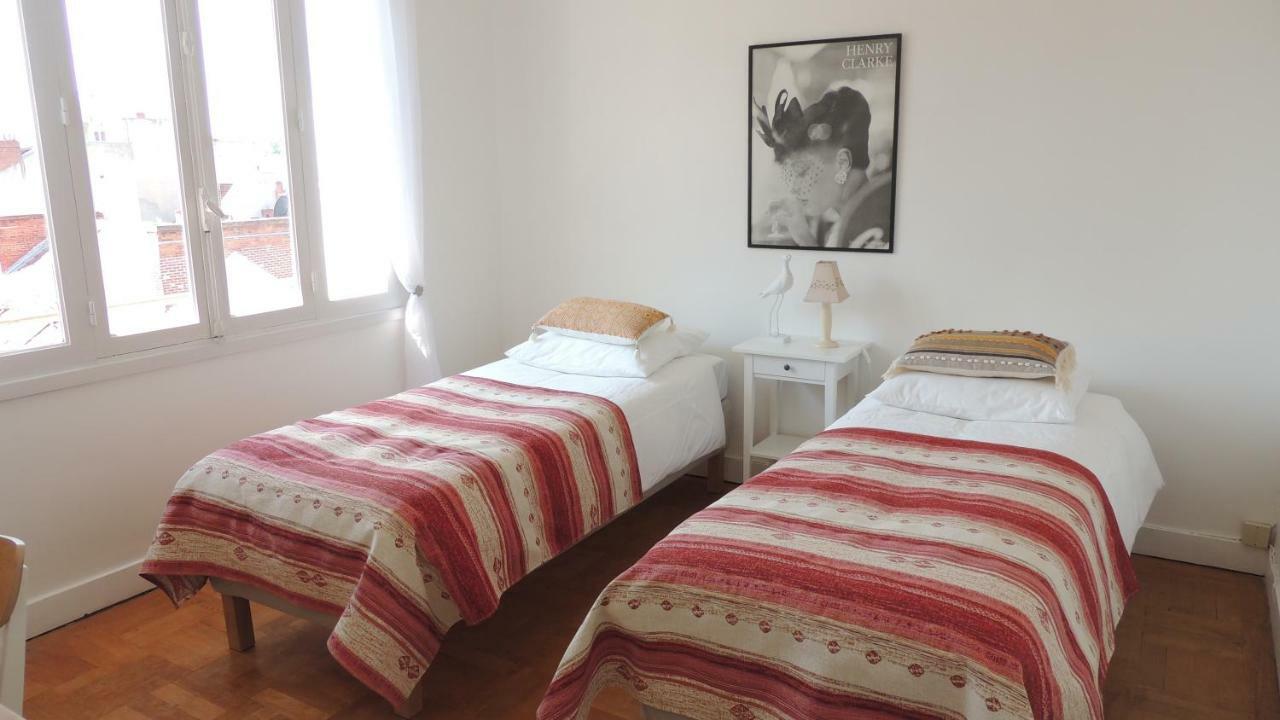 Appartement Avec Vue Panoramique Vichy Exterior foto